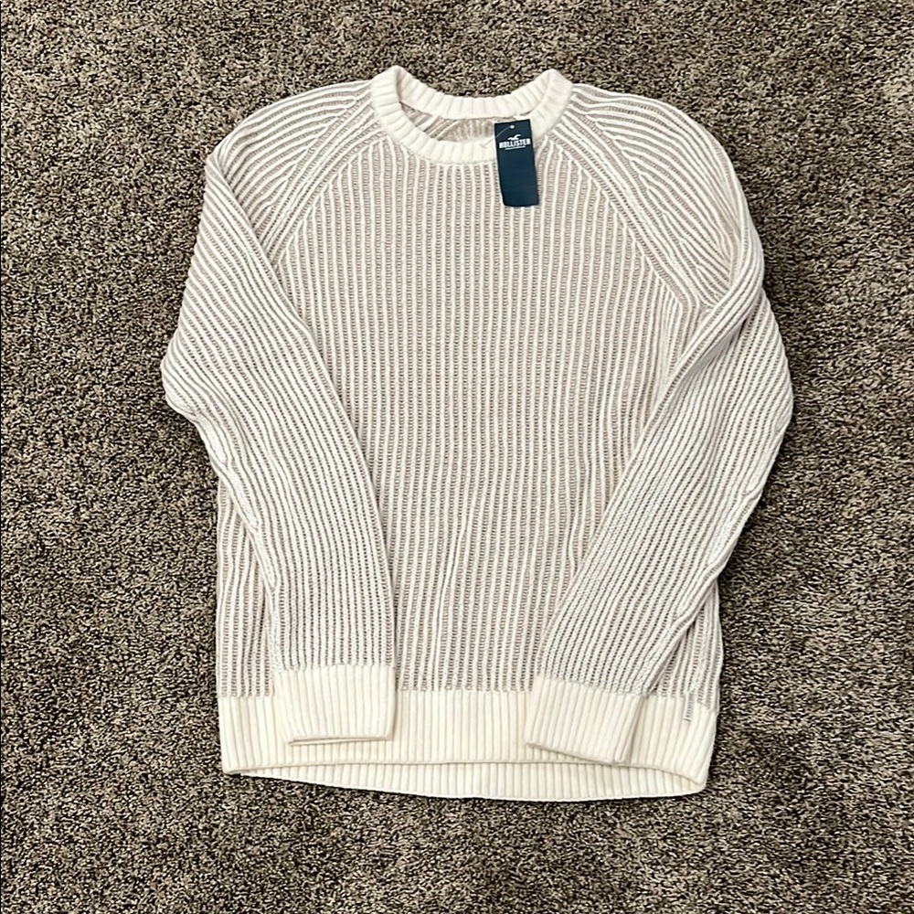 Men’s light brown sweater